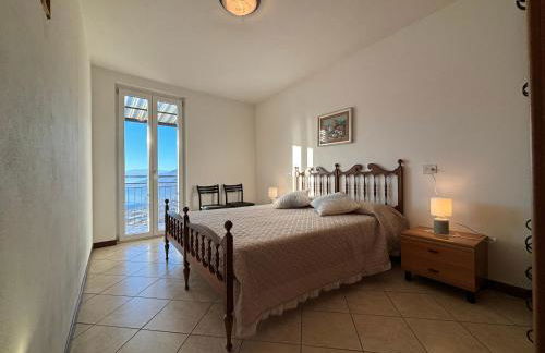 Stunning lake view apartment Peglio - Larihome A45 - Foto 17