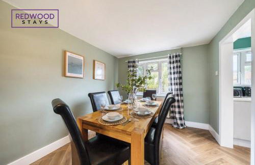 2 Bed 1 Bath House, Perfect for Corporate, Contractors & Families Free Parking, Garden, Netflix By Redwood Stays - Foto 9