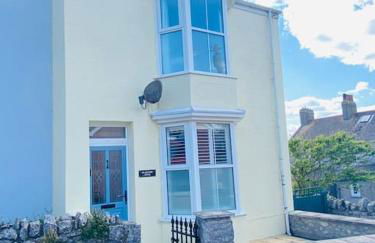 Blackford House a large home Portland Dorset - Photo 1