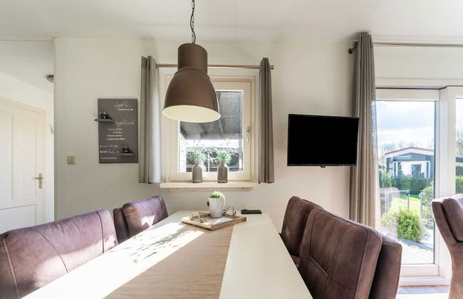 Cosy Holiday Home in Appelscha With Garden - Photo 1