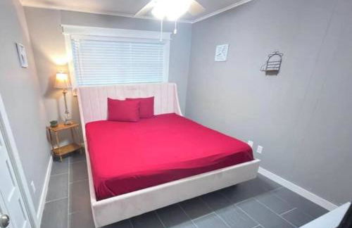 Cozy Escape WGameRoom HSWifi Aprox10Min to NRG - Foto 19