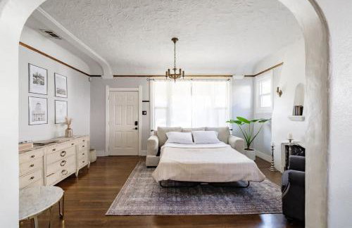 Unique Bungalow w/ hot Spa in DT - Foto 6