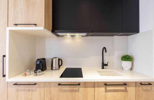 Kentro Luxury Suites - Photo 27