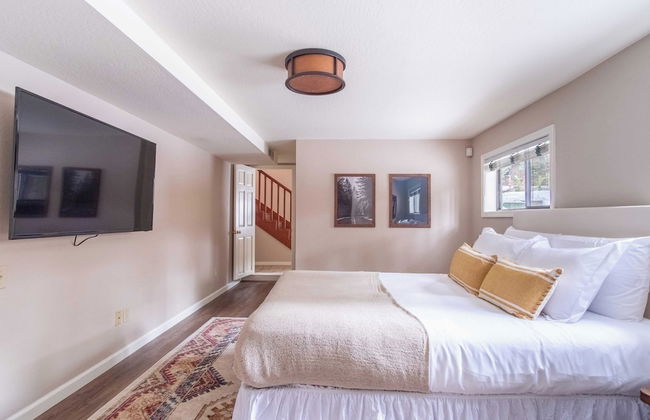 Tarly by Avantstay 5mins To Diamond Peak Skiing w/ Hot Tub in Incline Village - Foto 19