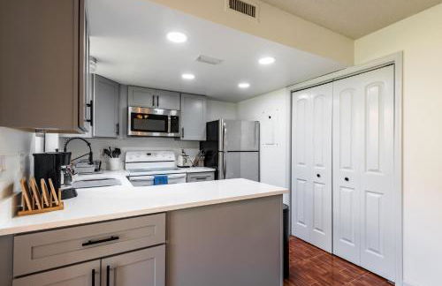 Amazing 2 Bedroom Townhouse near beach - Foto 25