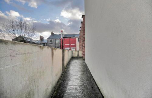 Bartlam Place, Sleeps 6, Central Oldham - By NMB Property - Foto 29