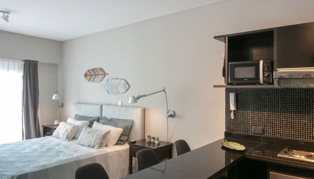 The Feather Comfortable Studio With Balcony - Foto 5, Habitación