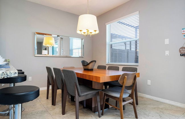 Lake View Home With Private Pool at Bella Vida 91 - Foto 35