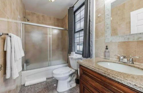 Across from Convention Center 4F - Sleeps 6 - 4F - Foto 8