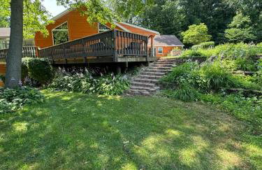 Majestic Cottage Estate with Indoor Heated Pool - Foto 46