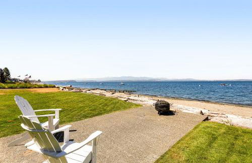 Misty Lady at Water's Edge - Foto 24