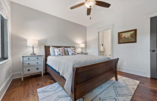 Hilltop Lodge Opulent Lakefront Living in Lake James - Photo 24