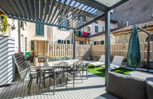 Lake Como - Old Town Terrace Apartment - 3 min from Lake and Station - Foto 17