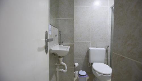 Mini Studio funcional mobiliado com cozinha e WC privativo - Foto 5