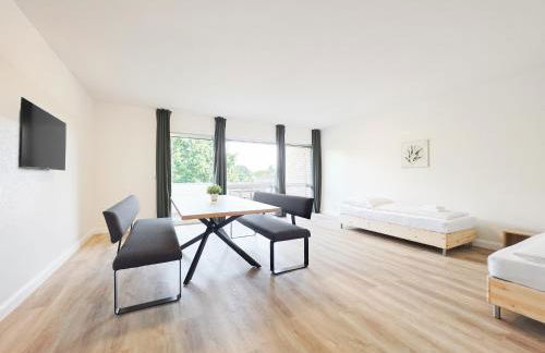 Tolstov Apartments - 3 Room Apartment - Balcony - Kitchen - Washing machine - next to Cologne - Foto 6