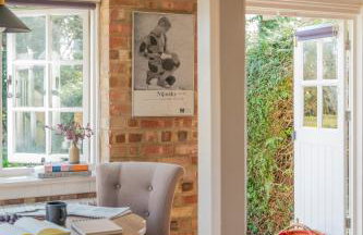 Old Mill Lodge by Huluki Sussex Stays - Foto 12