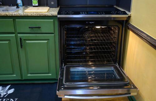 Masters Week 2BR Stay with Parking Near USC and Fort Jackson - Foto 19