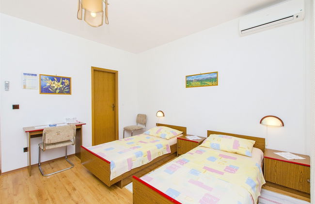 Apartments and Rooms Iva - Foto 4