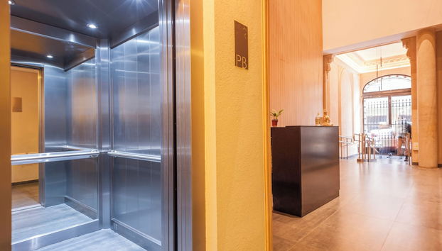 CloudBA Thames Soho Apartments - Foto 4, Recepción