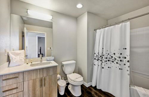 Global Luxury Suites San Jose Downtown - Photo 30