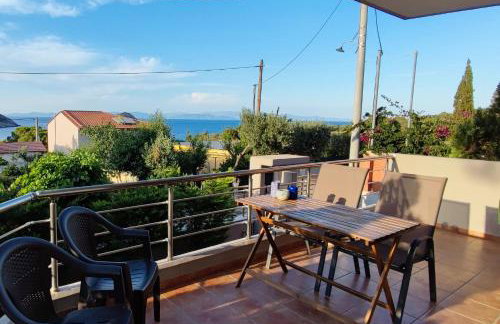 Serenity Villa-Ground floor-Sea view- sea 150m away - Foto 1