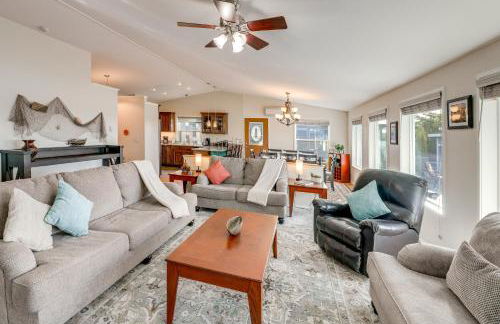 Private Beach, Deck and Grill! Siuslaw River Getaway - Foto 4