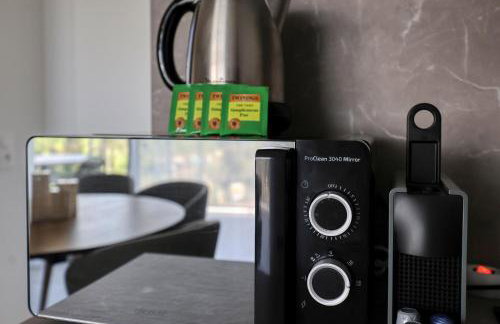 Les Lumières du Cinquième , 2 chambres , clim , wifi , Cap3000 à pied , parking - Foto 16