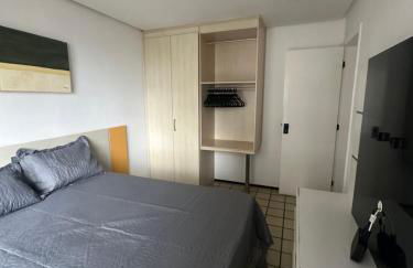 Flat Number One com 02 quartos - Foto 1