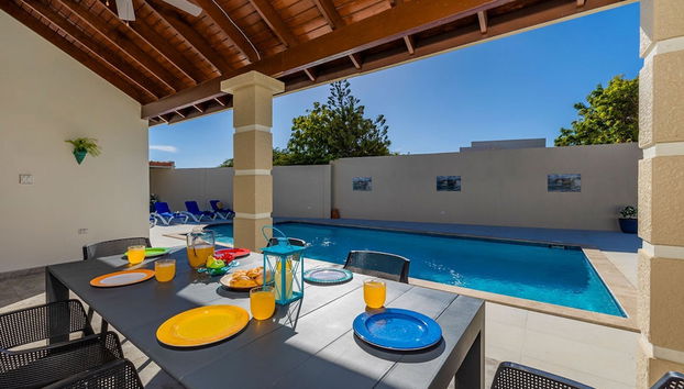 Spacious Renovated House Prvt Pool 5 min to Bch - Foto 2, Habitación