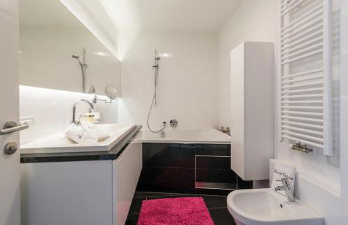 La vie Deluxe - Private Luxury Apartments - Photo 14