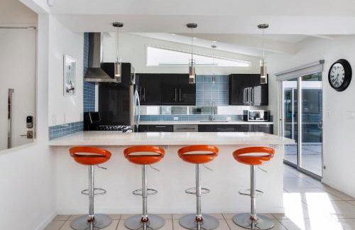 Far Far Away in Vista Las Palmas by ACME House Company - Foto 34