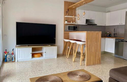 Apartment 1 min from Beach Segur de Calafell - Photo 3