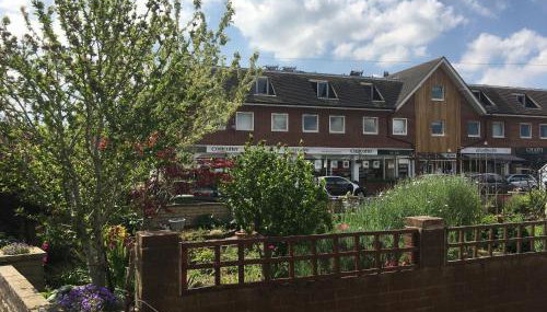 AmberBlue@Epsom - Foto 3