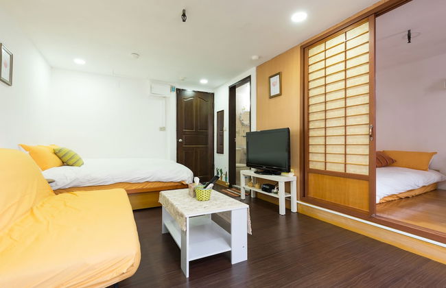 Blue sky Taipei - Photo 1