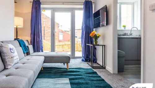 Luke Stays - Kitchener Street - Photo 3