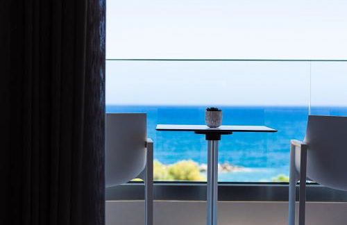 Lagoon Seaside Villa, Sumptuous Retreat,By ThinkVilla - Photo 41