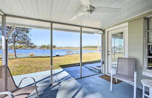 Private Dock and Grill Sunny Lake Weir Retreat! - Foto 1