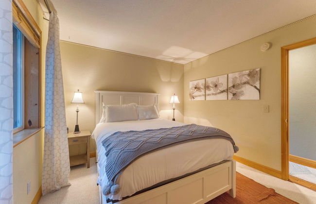 Golden Summit by Avantstay Stunning Secluded Cabin w/ Access to Tahoe Donner - Foto 43