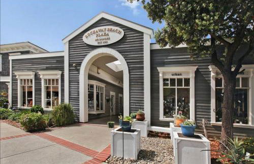 @ Marbella Lane Tuscan Villa with Hot Tub - Photo 154