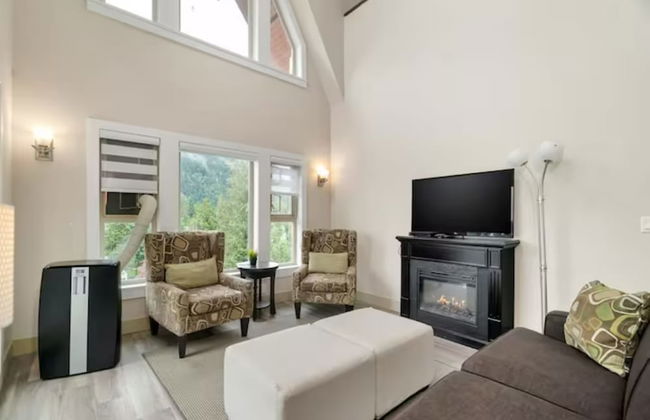 Modern 4BR Penthouse With Lake Views - Foto 13