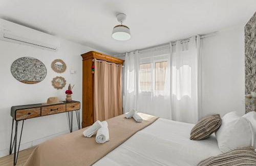 Private Sunny rooftop house in Malaga old town, walk everywhere - Photo 25