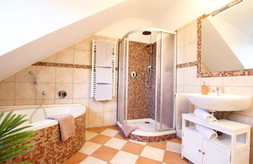 SECRET HIDEAWAYS boho ARTstudio mit smartHome nahe City l Messe l Hbf - Photo 29