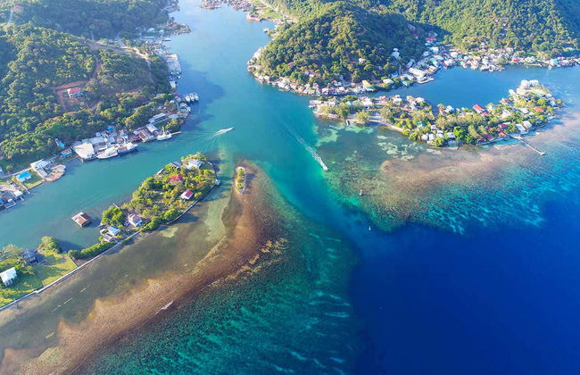 Houseboat Cruise & Snorkel Tour - Photo 3