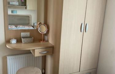 Holiday home in Furzehill - Photo 8