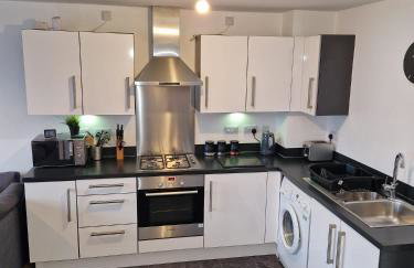 Hereford - Robin Coach House - Located On City Outskirts In North Hereford - Modern 2 Bedroom Property With Parking - Suitable For Small Family, Couple Or Contractors - Hosted by RENTMYHOUSE - Foto 6