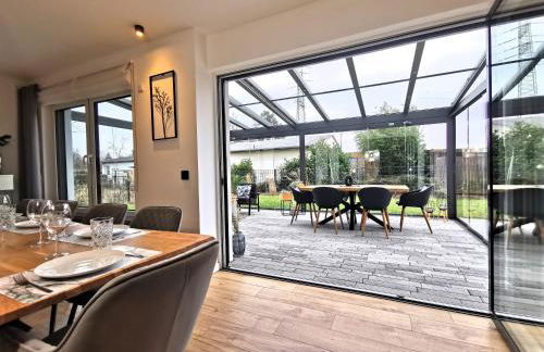 BohnApartments Luxury Villa Berlin - 210qm - Wintergarten - Kamin - 4 kostenlose Parkplätze - 6 Schlafzimmer - Neubau - Luxusausstattung - Foto 4