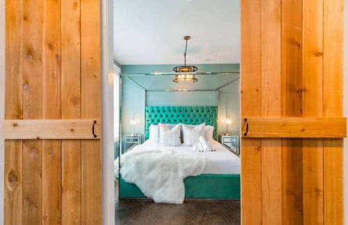 2 5 miles to DWNTN 3 King Beds - Garage Parking - Foto 2