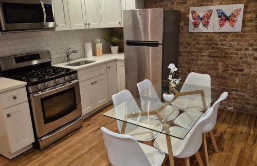 Relax and unwind at this Chic Bed-Stuy Brownstone - Foto 6