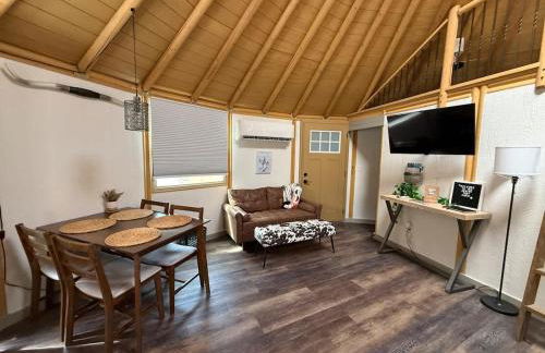 Gentry- Luxury Yurt-Cabin - Family Glamping Canyon Lake w Private Hot Tub - Foto 11