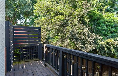 Grand Damn - Photo 80